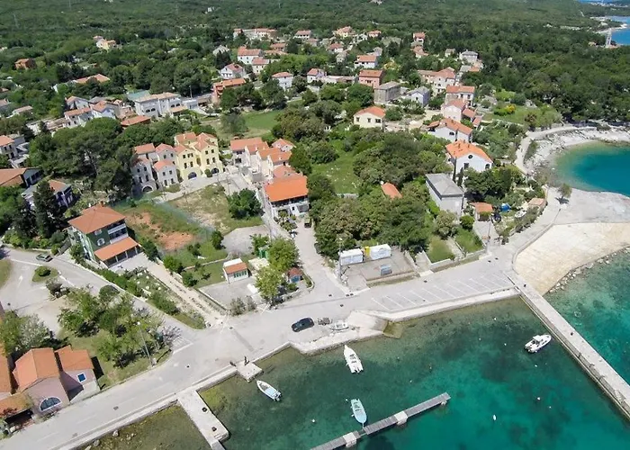 Гостевой дом House Alan With Sea View 50M From The Sea In Nerezine 3*
