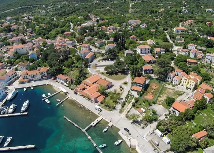 Гостевой дом House Alan With Sea View 50M From The Sea In Nerezine 3*